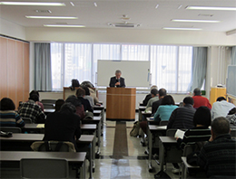 Mr.Meguriya's lecture